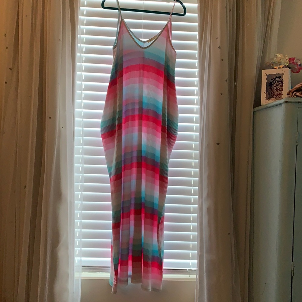 LOVE IN RIBBED STRIPED MAXI DRESS L💞💙